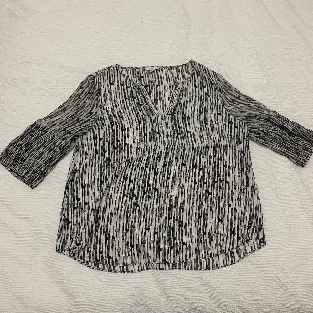 H By Halston Black & White Blouse (Size L)